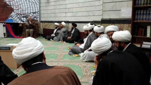 	 آئین عمامه‌گذاری طلاب حوزه علمیه حضرت ابوطالب(علیه السلام)